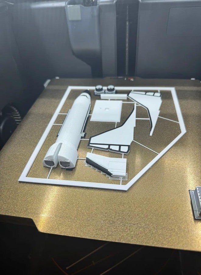 3D Craft Space Shuttle Model Display Piece, White and Black, Desktop Collectible with Stand - Image 5